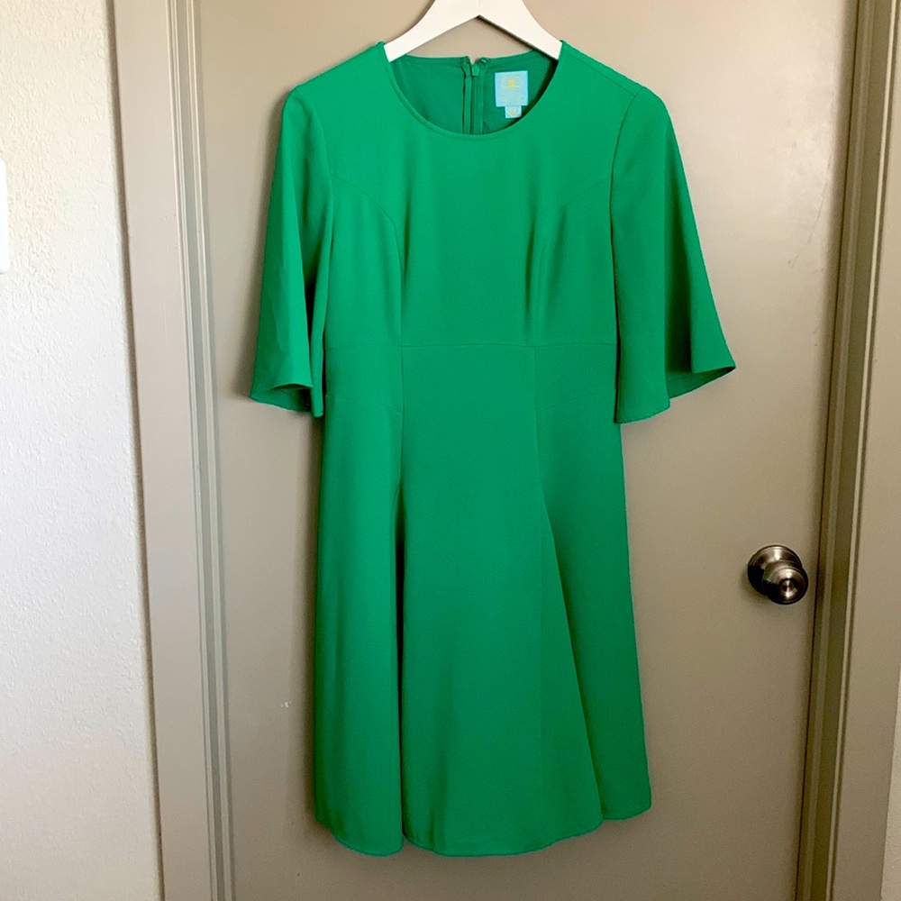 CeCe dress, never worn. Gorgeous green color Size 4